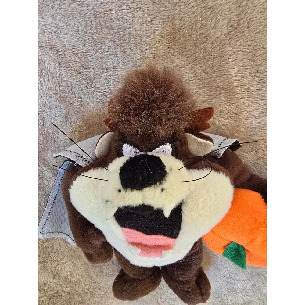 Vntg 1999 Looney Tunes Trick or Treat Taz Mini Bean Bag Plush Vampire Halloween